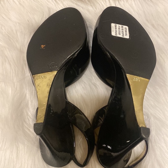 Valentino patent leather Slingback sandals - Picture 9 of 10